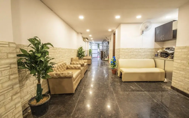 Royal Comfort Castle By OYO Rooms