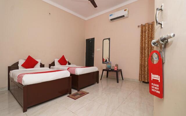 Hotel Hkj Sanskriti By OYO Rooms