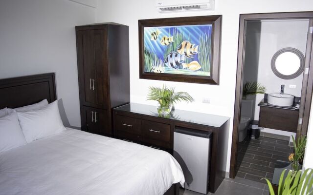 carver suites