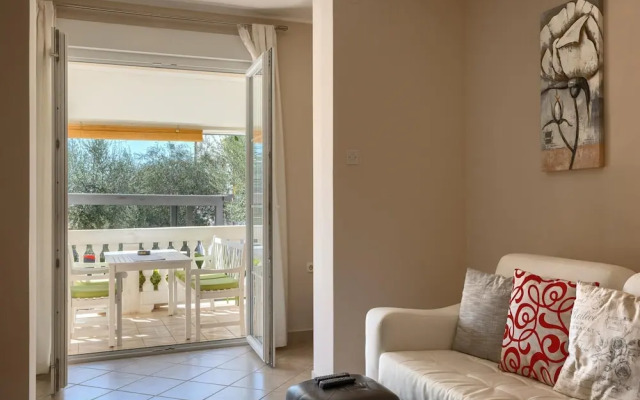 Premium Apartment With Patio