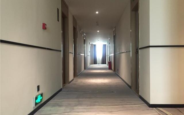 City Comfort Inn Zhanjiang Leizhou Xihu Avenue