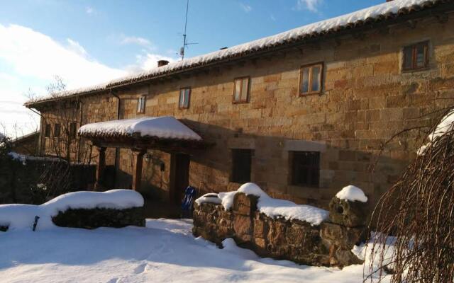 Casa Rural Los Abedules y Azuela