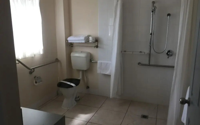 Westside Tavern and Motel