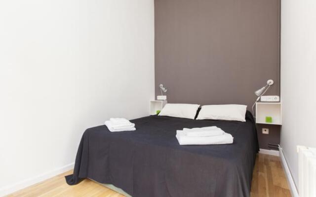 Stay Barcelona Universitat Apartments
