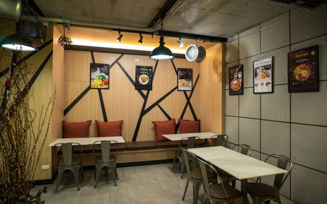 Sanae' Hotel Nimman