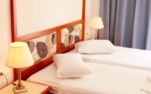 Anastasia Hotel