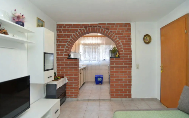 Apartment 1976