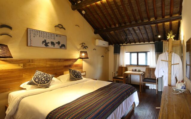 Tongxiang Wuzhen Yuexiang Inn