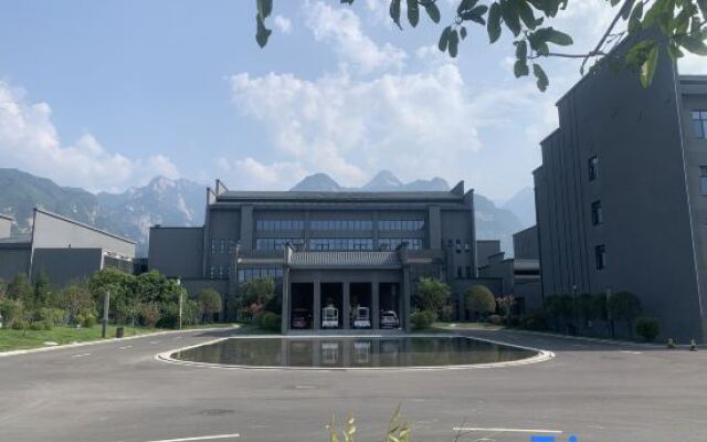 Shaanxi Dijian Nanshan (Huashan) Hot Spring Hotel