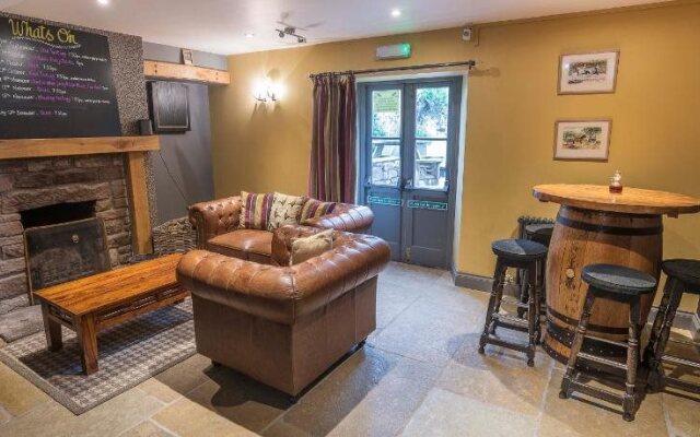 The New Crown Inn