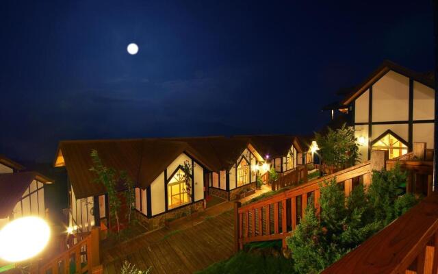 Sea of Clouds Vacation Villa