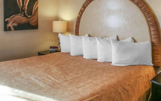 Quality Inn and Suites Winnipeg