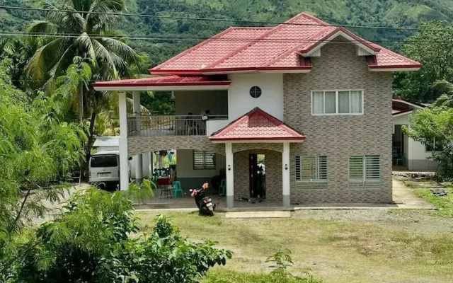 The Meadow View House