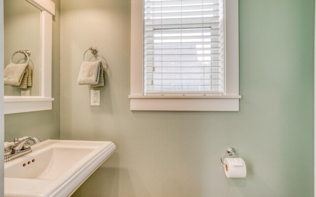 Knee Deep In Paradise