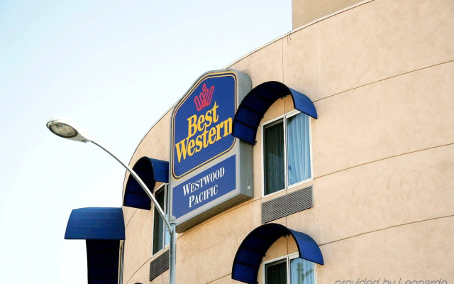 Holiday Inn Express West Los Angeles by IHG