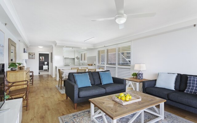 Gemini Court Holiday Apartments