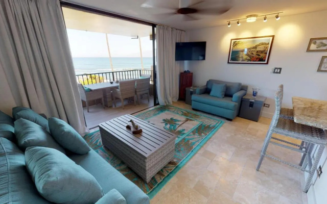 Stunning Sunsets and Oceanview's at Paki Maui