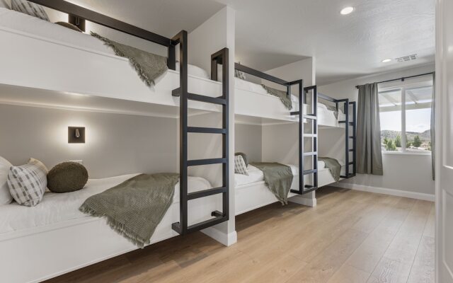 Mermaid Lagoon 4 Bedroom Townhouse