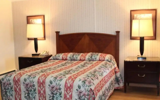 Royale Coach Motor Lodge