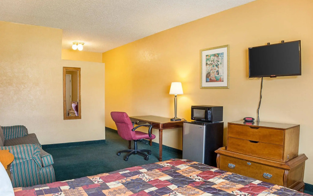 Rodeway Inn Roswell West