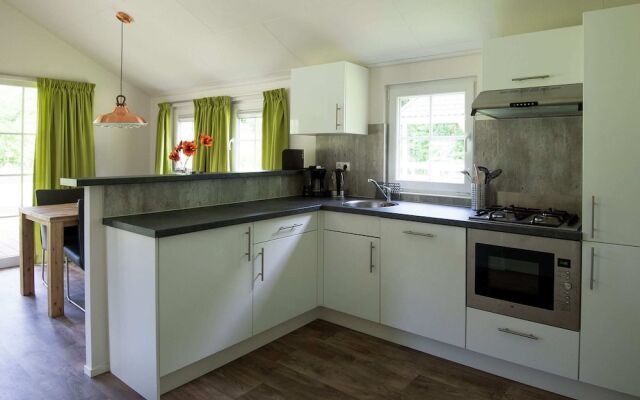 Cozy Lodge With a Dishwasher in the Achterhoek