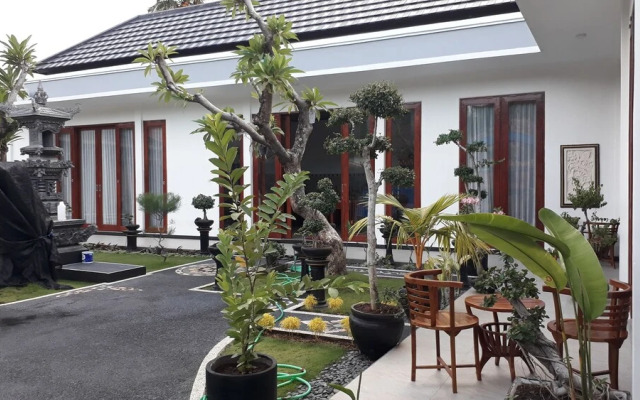 Villa Authentic Lovina