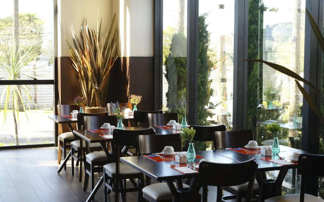 Rio Hotel by Bourbon Curitiba Aeroporto