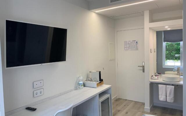 Nerja Casual Rooms