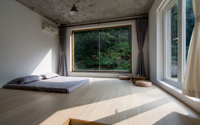 Yin Hotel