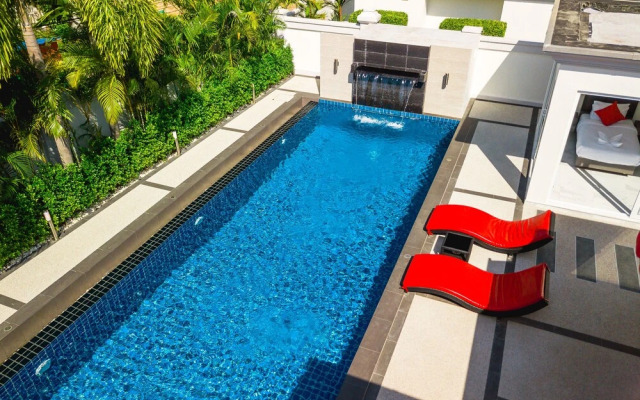 Luxury Pool Villa 54