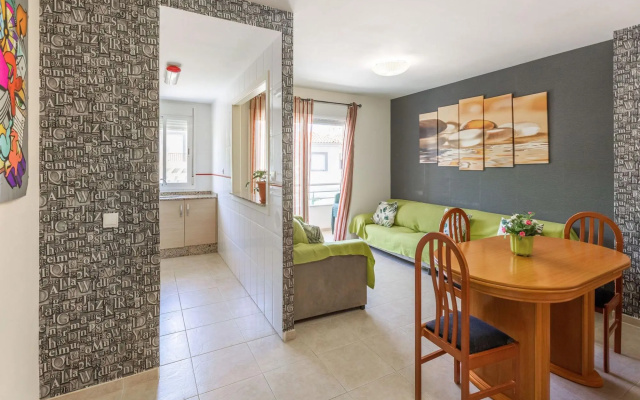 Simplistic Apartment in Almería next to the Seabeach