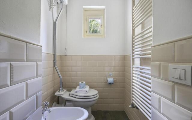 Oltrarno Modern Apartment in Florence