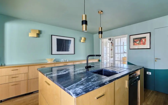 Wonderful Apartment Terrace Center of Paris