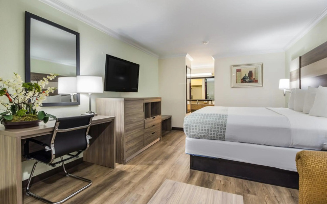 Americas Best Value Inn Columbus, TX