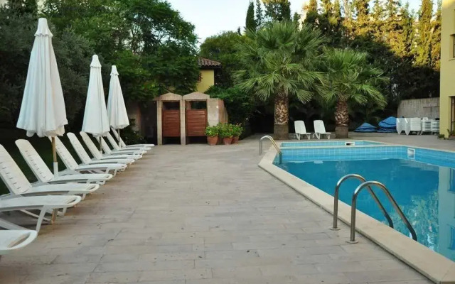 Palm Court Suites