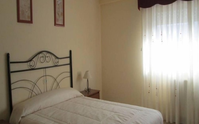 Apartment - 2 Bedrooms with WiFi and Sea views - 101893