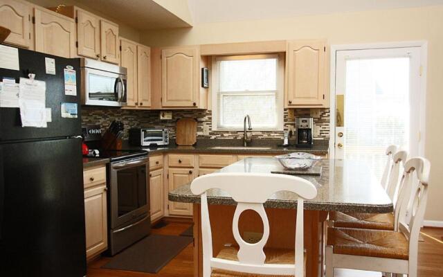 Heron Pointe by Oak Island Accommodations