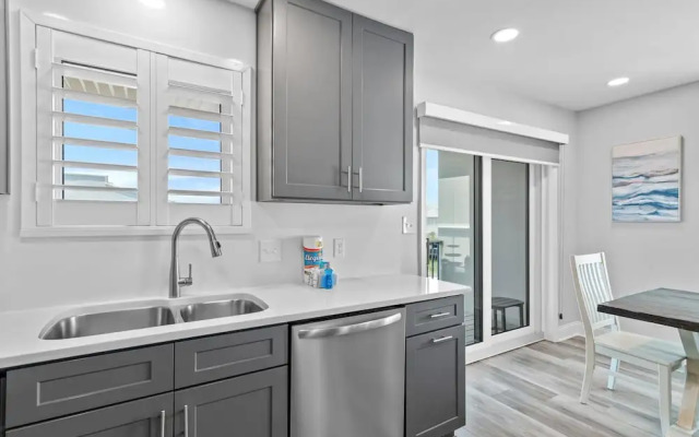 Gulf Winds East #1- Mira-marr's Emerald