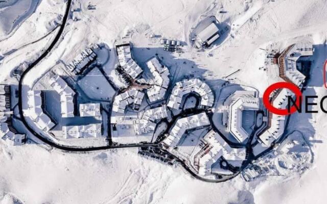 Stylish 1BR Ski In Out Apartment In New Gudauri