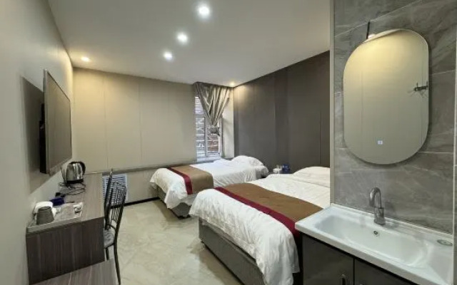 Harbin Brothers Clock Hotel