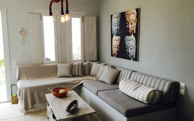 80 steps from sand sea and sun