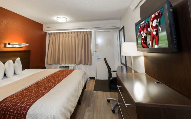 Red Roof Inn PLUS+ Wilmington - Newark
