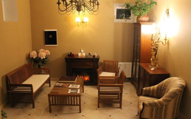 Отель Тиара