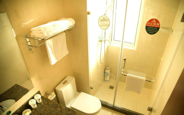 GreenTree Inn Beijing Fangshan Liangxiang Suzhuang Express Hotel