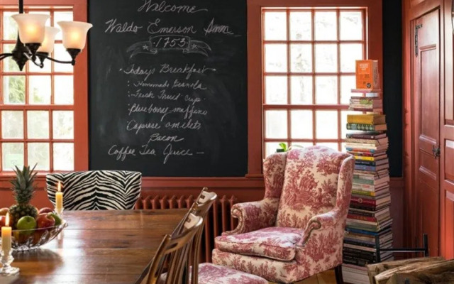Waldo Emerson Inn