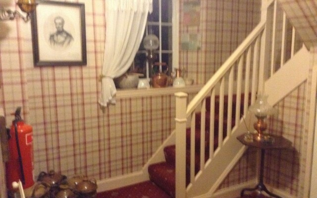 Hundalee House Bed and Breakfast