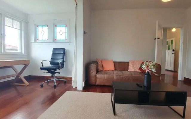 Bright and Modern Oasis in Kingsland