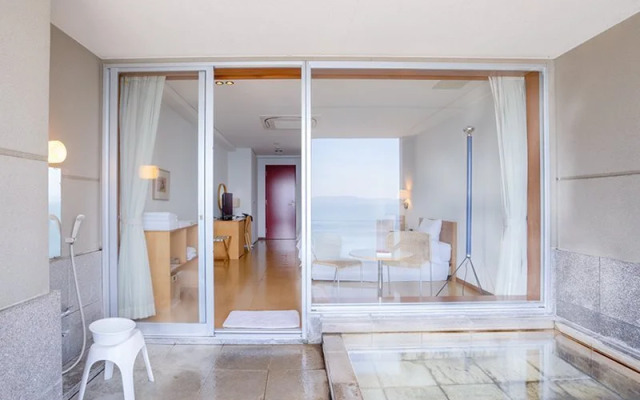 Private Spa Hotel Orange Bay