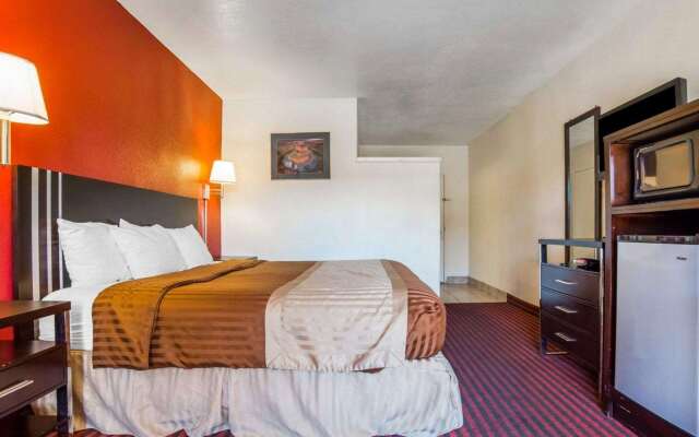 Rodeway Inn at Lake Powell