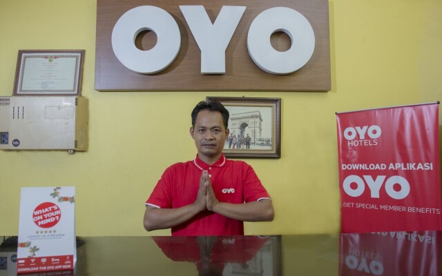 OYO 392 Hotel Mawar Saron